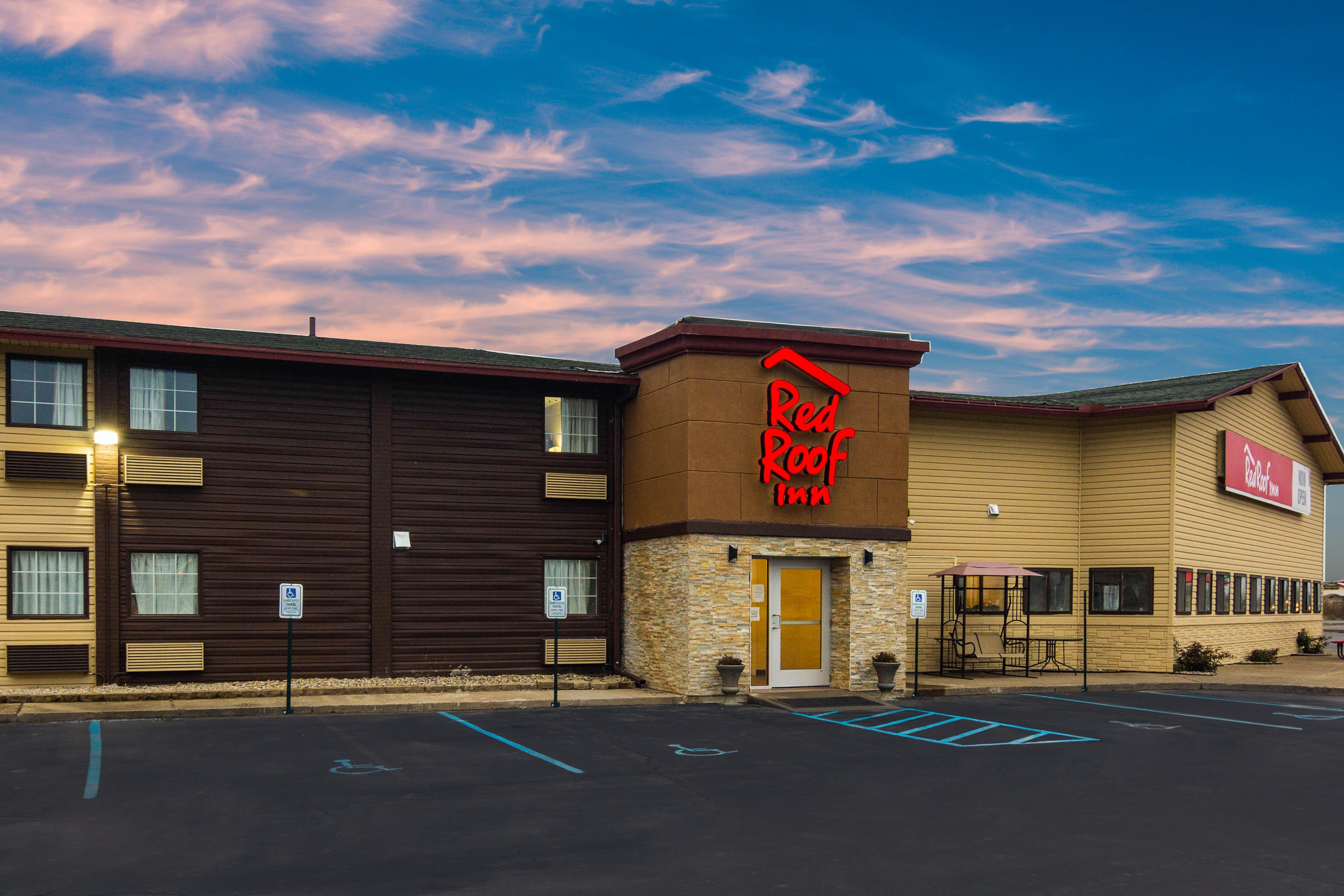 Red Roof Inn Perrysburg Buitenkant foto