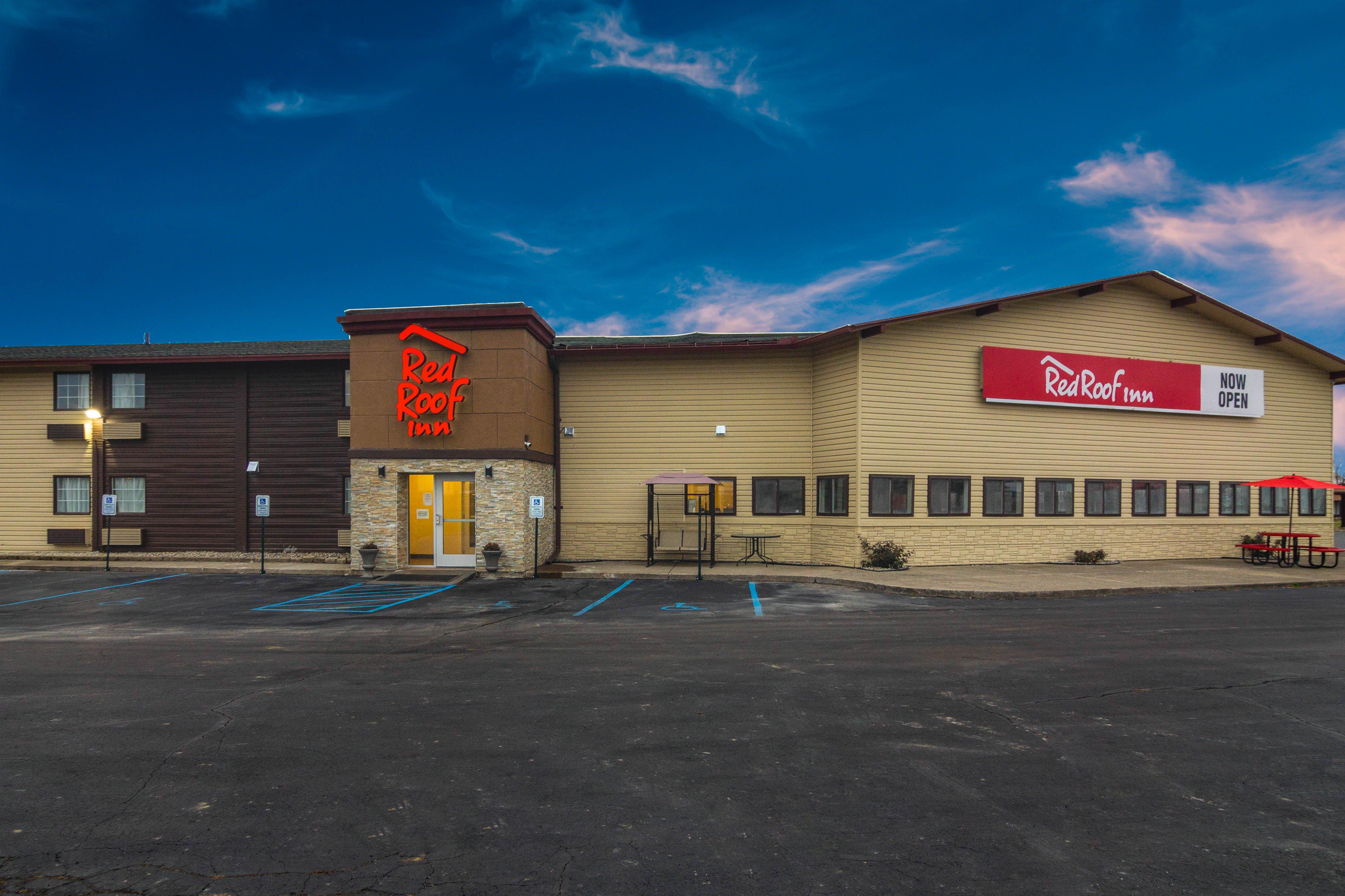 Red Roof Inn Perrysburg Buitenkant foto