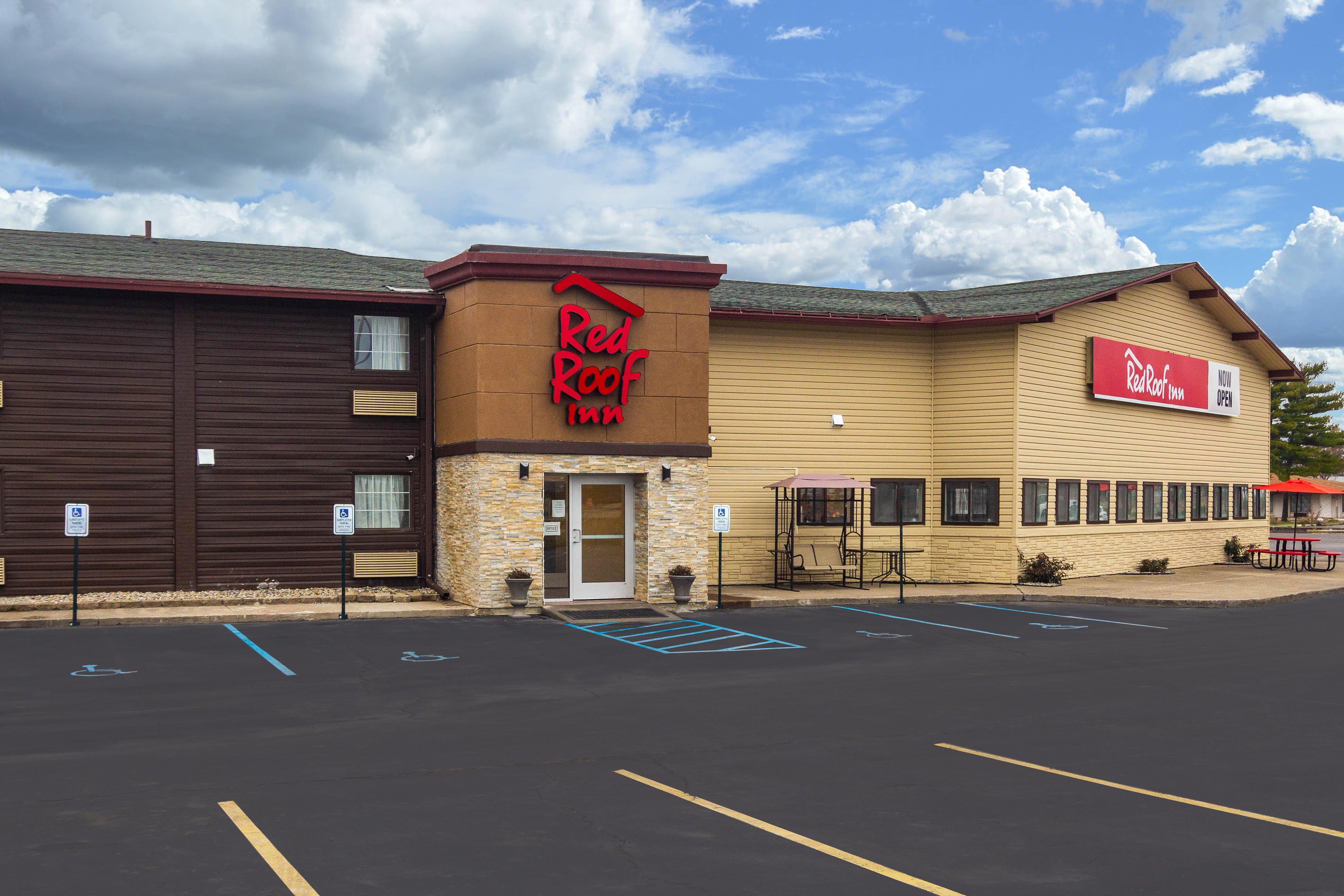 Red Roof Inn Perrysburg Buitenkant foto