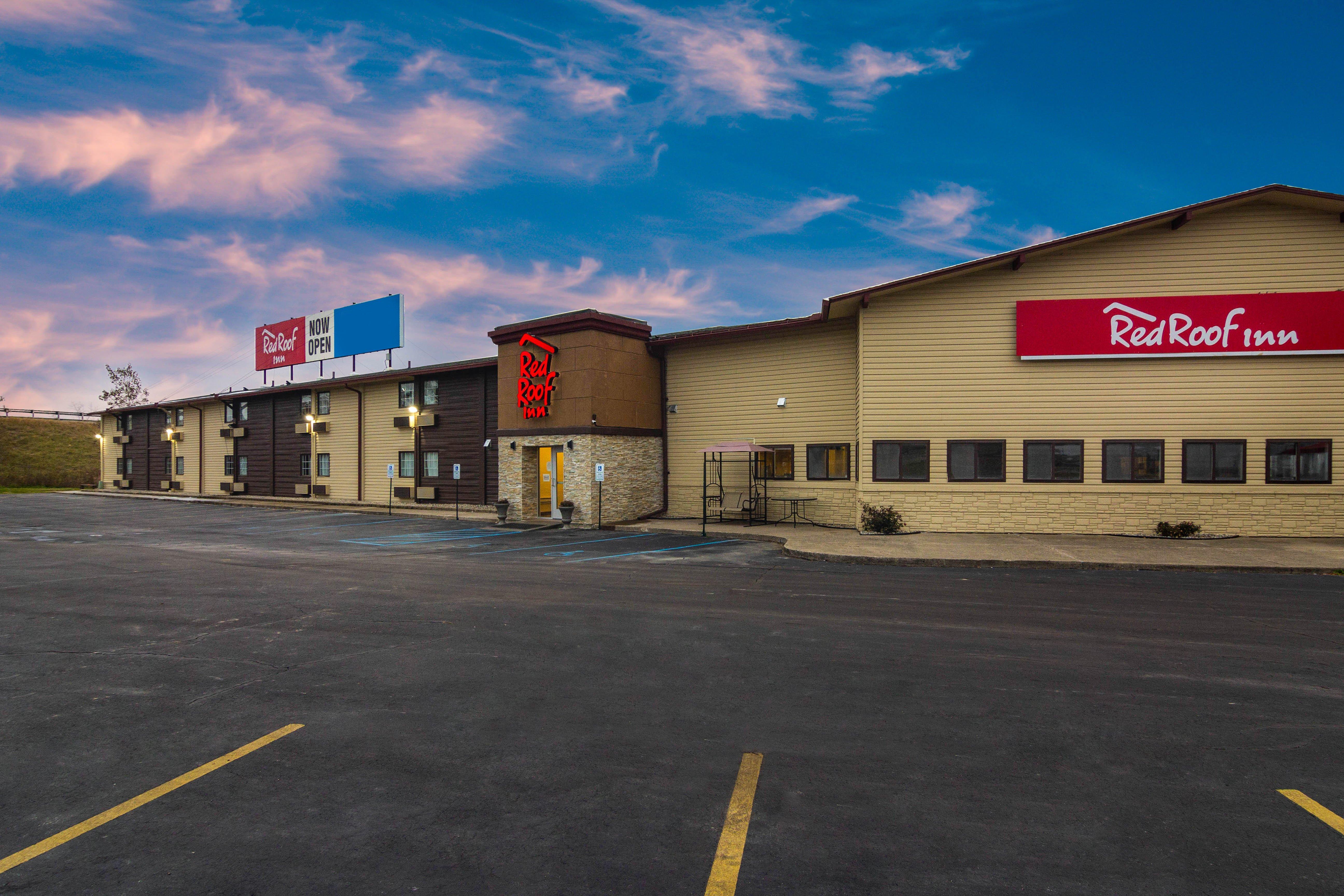 Red Roof Inn Perrysburg Buitenkant foto